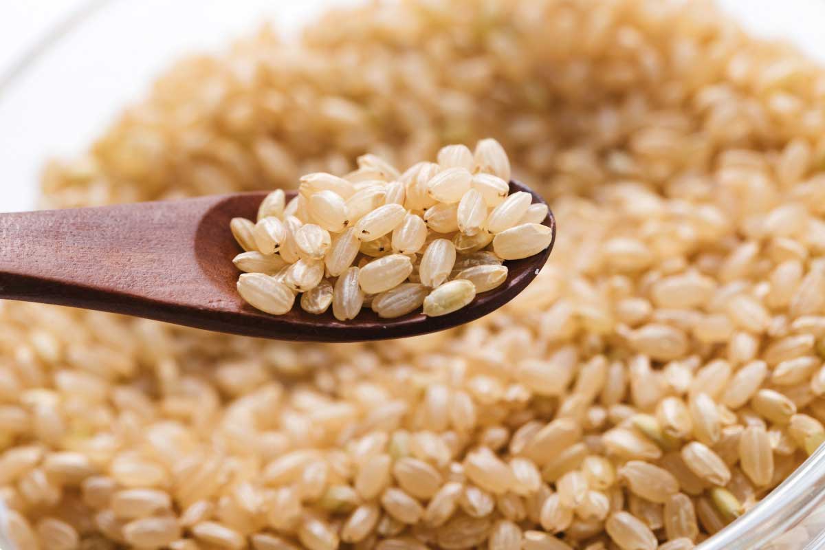 16 Health Benefits of Eating Brown Rice Everyday - How To Ripe